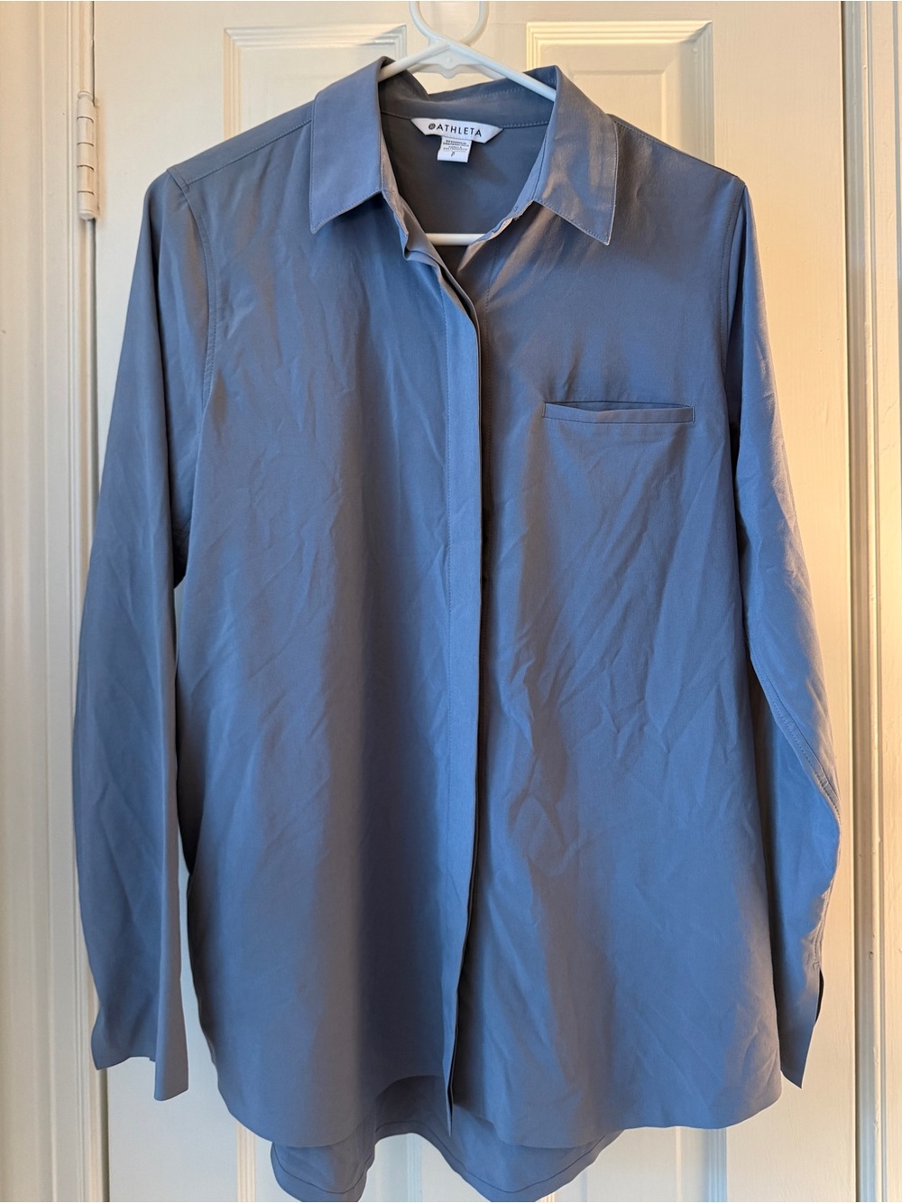 Athleta Urbanite Long-Sleeve Button-Up Top